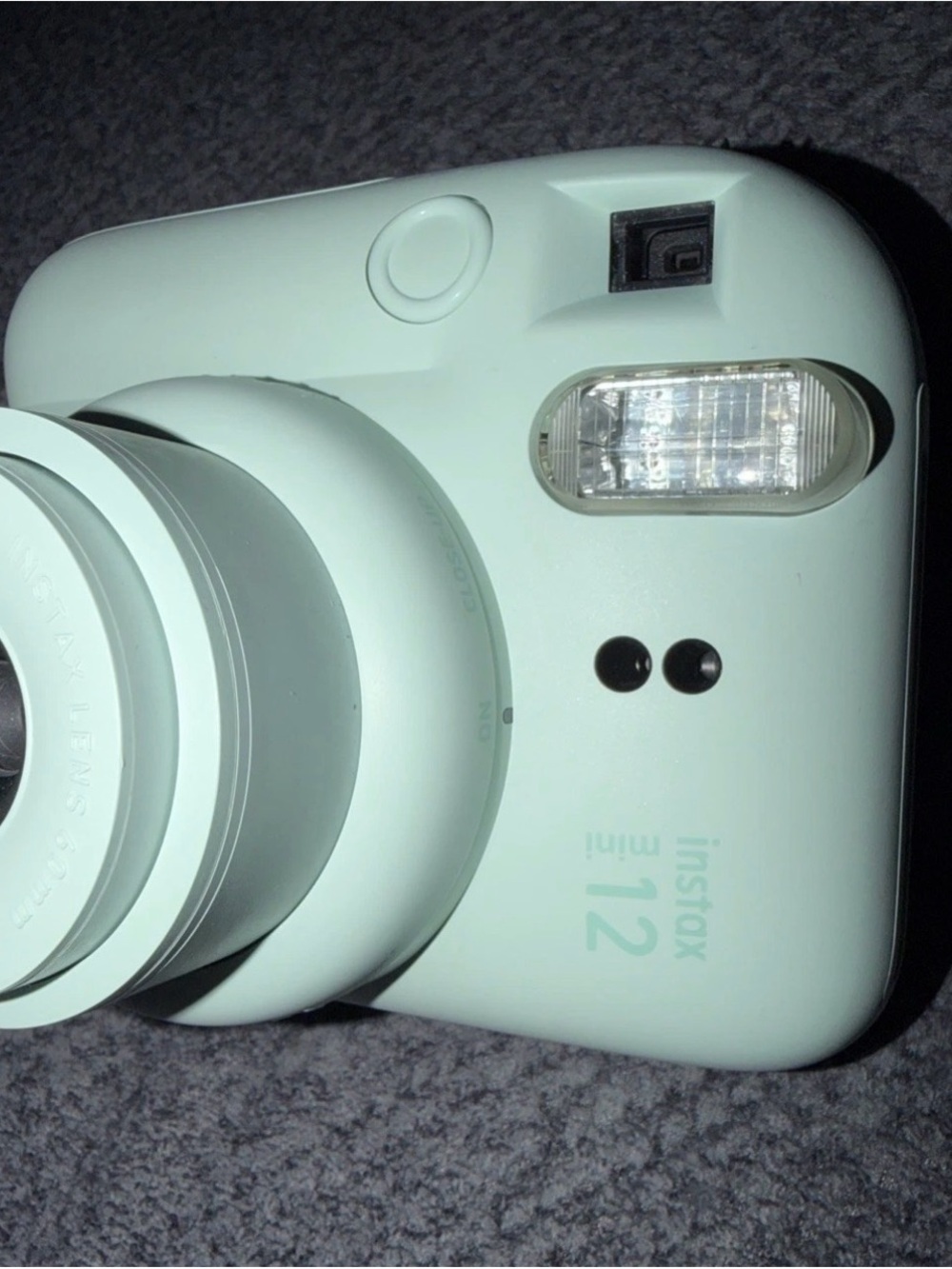 Instant Camera in Image - Picture 5 of 5